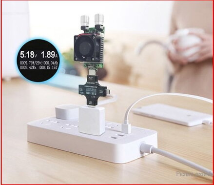 Multifunkční USB tester USB-C, PD, QC